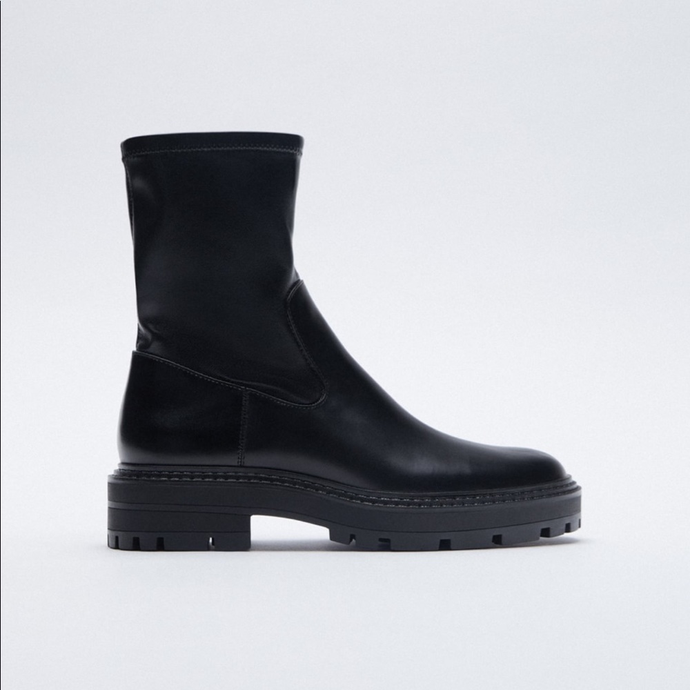 New Zara Leather Black Ankle Boots